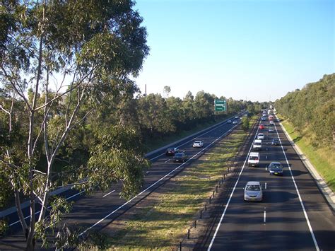 M5 Motorway (Sydney) - Wikipedia