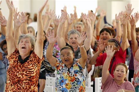 Centro Dia Idoso De Arauc Ria Recebe Diversas Atividades Em Homenagem