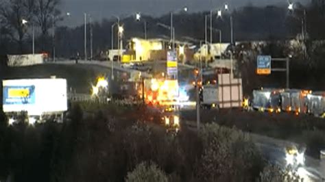 I 81 Sb Cleared After Crash Involving Tractor Trailers