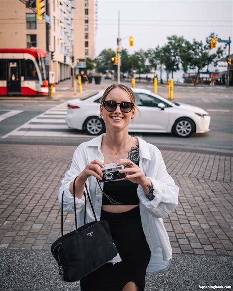 Sonja Reid Nude OnlyFans Leaks Fappening FappeningBook