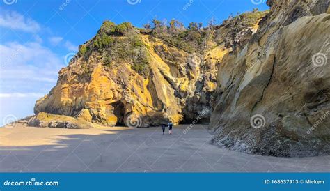 Hug Point Beach Oregon USA Cave Entrances Stock Image - Image of family ...