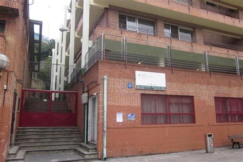 Bilbao Acometer Mejoras En Los Colegios P Blicos De La Villa