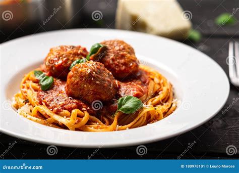 Spaghetti And Meatballs Plate Close Up Stock Image Image Of Gourmet