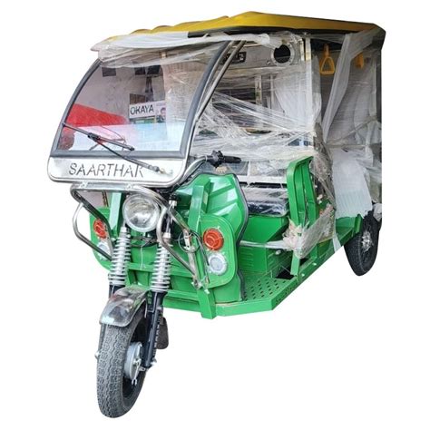 Sarthak Saarthak Stainless Steel Battery Operated Rickshaw Vehicle