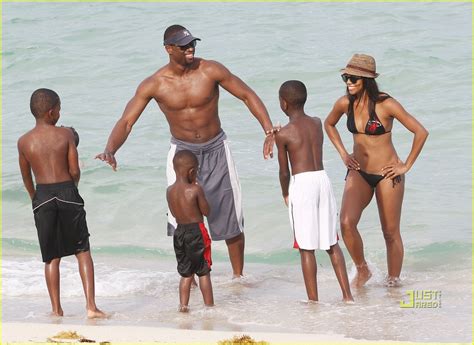 Gabrielle Union Bikini Babe In Miami Photo Bikini Dwyane