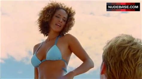 Karyn Parsons In Blue Bikini The Job 1 30 NudeBase