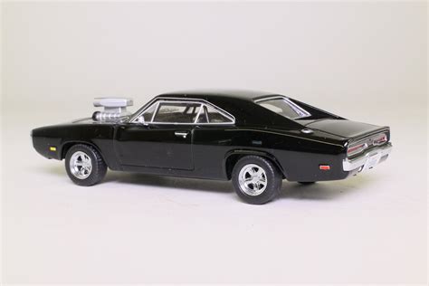 Greenlight 86201 1970 Dodge Charger R T Dom S Car From Fast Furious