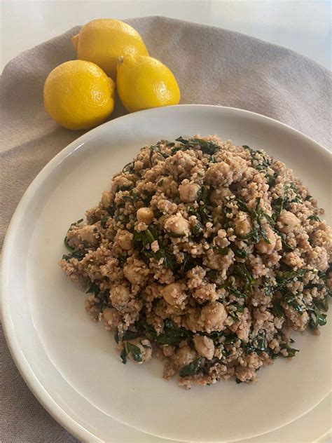 Ensalada De Trigo Con Garbanzo Y Aderezo De Zatar Cocina Colectiva