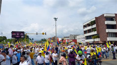 W Radio Colombia on Twitter NoticiaW Alrededor de 3 000 caleños