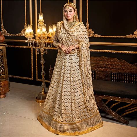 Gorgeous Nawal Saeed S Dreamy Bridal Shoot Reviewit Pk