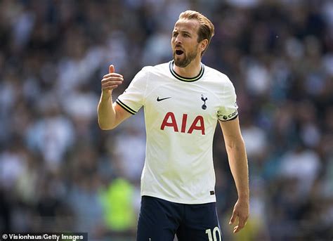 Harry Kane Has A Basketball Fail Followed By A Quick Success As He