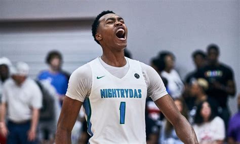 Scottie Barnes commits to Florida State, where he’ll play point guard.