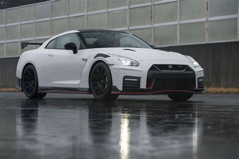 Nissan Gt R Nismo Renovado E Edi O Th Anniversary