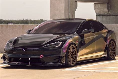 Competition Carbon Reveals Tesla Model S Plaid Widebody Kit Off