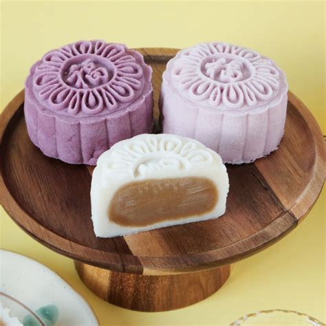 Snowskin Mooncakes