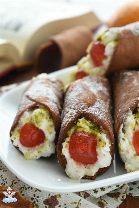 Cannoli Alla Ricotta Ricetta Originale Siciliana Cucina Serafina