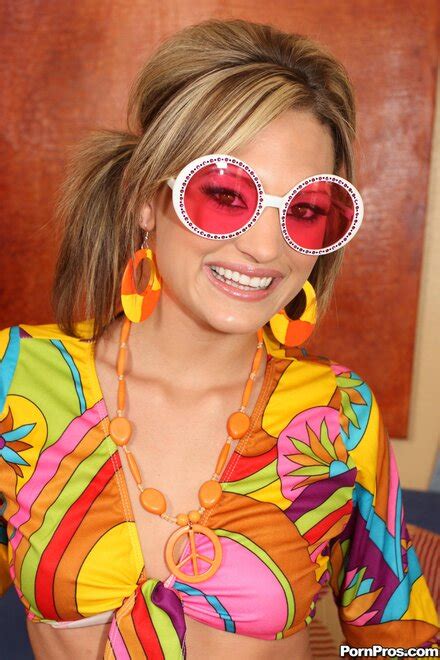 Cheyenne Cooper Years Old Yo Cheyennecooper Pics Porn Pic