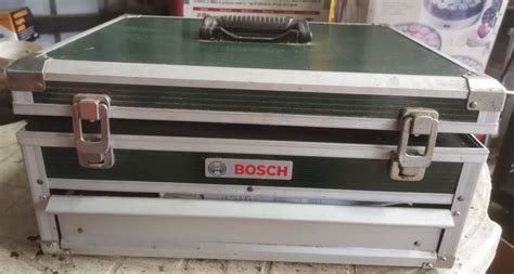 Bosch PMF 250 CES večnamensko orodje