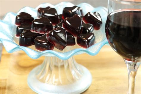 3 Ingredient Red Wine Gummies Recipes3