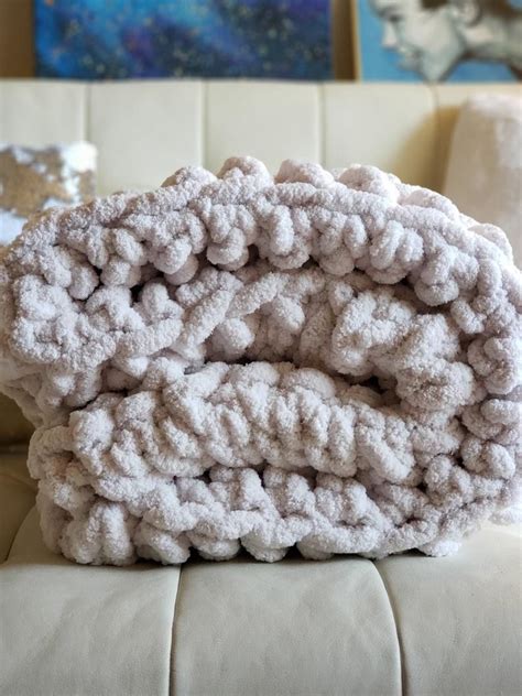 Chunky Yarn Throw Blanket Pattern Chunky Chenille Crochet Etsy In 2021 Throw Blanket