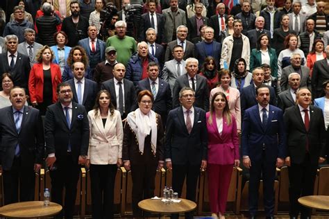 İYİ Parti Denizli deki belediye başkan adaylarını tanıttı Haberler