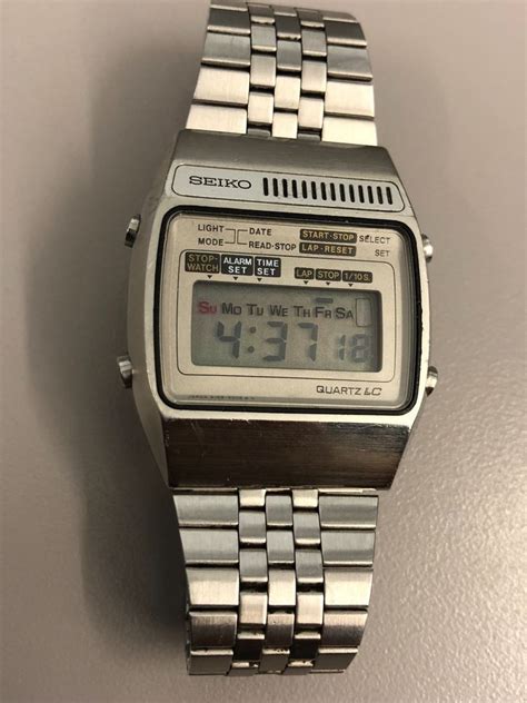 Vintage Seiko Lcd Digital Watch A G Alarm Chronograph Reloj