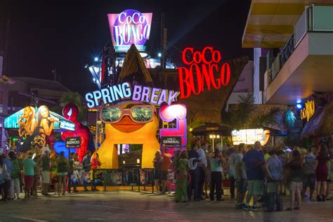 Planning Spring Break In Cancun? Here's What To Avoid
