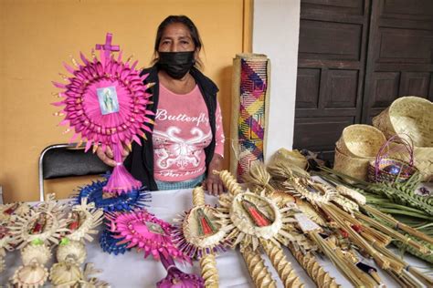 Artesanos De Puebla Participan En Expo Venta Domingo De Palmas