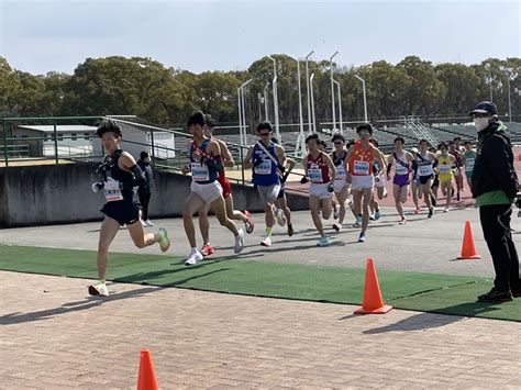 月陸online／月刊陸上競技 On Twitter 全国招待大学対校男女混合駅伝 1区（男子3km）がスタート！ 男女混合駅伝