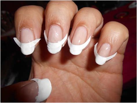 How To Do French Tip Nails At Home Grizzbye