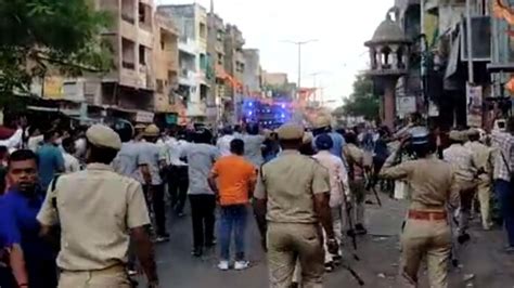 Stone Pelting At Ram Navami Procession In Vadodara Again Police Reach