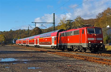 111 119 4 rauscht mit dem RE 9 Rhein Sieg Express Aachen Köln