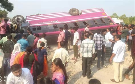 Driver Killed 30 Injured In Bus Accident In Kasaragod