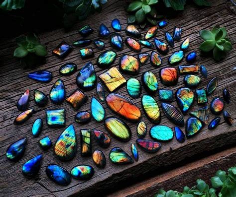 Types Of Iridescent Gemstones And Minerals