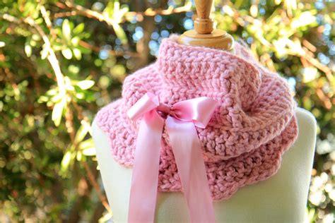 Cozy Chunky Crochet Cowl By Mademoiselle Mermaid Etsy