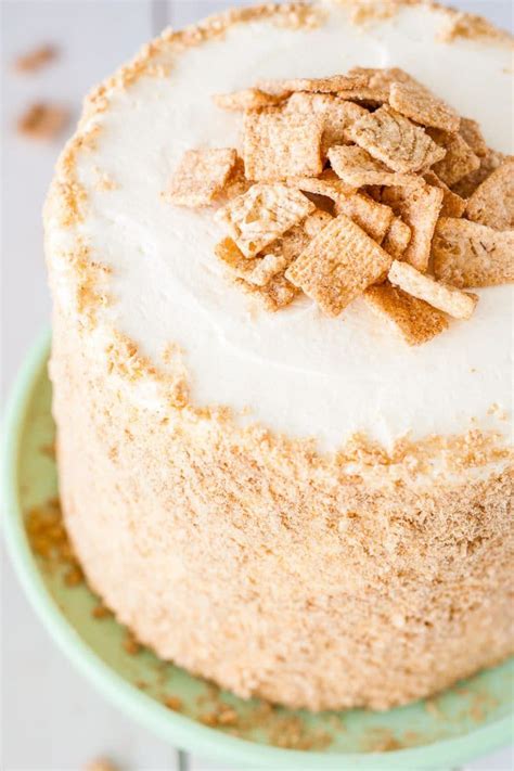 Cinnamon Toast Crunch Cake - Liv for Cake