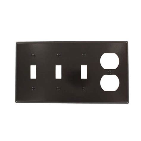 Leviton 4 Gang Brown 3 Toggle 1 Duplex Outletreceptacle Plastic Standard Wall Plate 1 Pack