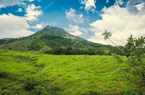 Tropical Jungle Mountain In Dominican Republic — Stock Photo © Azz