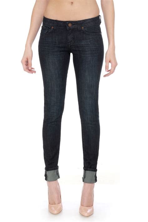 Perfect Skinny Jeans Dark Wash Jeans Denim Skinnies 40 00 Lulus