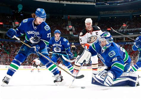 Canucks fall asleep at wheel, lose 3-1 to Ducks | Offside