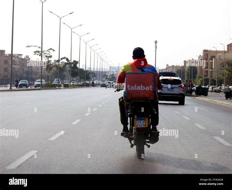 Talabat Food Delivery Hi Res Stock Photography And Images Alamy