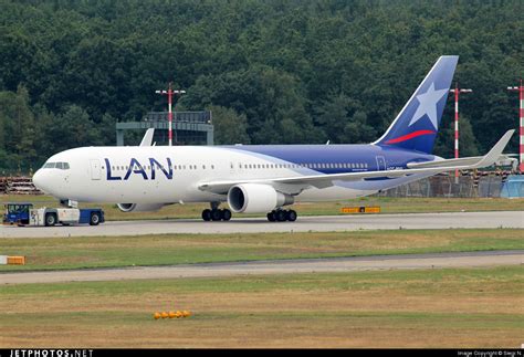 Cc Bdo Boeing Er Lan Airlines Siegi N Jetphotos