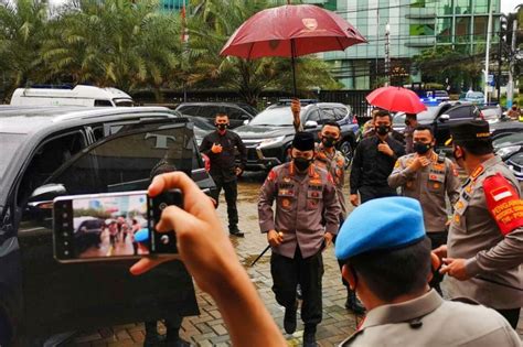 Jenderal Listyo Sigit Prabowo Kepercayaan Dan Kepuasan Publik Ke Polri