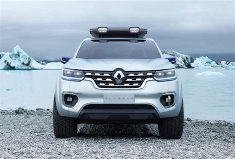 Renault Alaskan Tackles Colombian Wilderness In Off Road Test