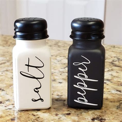 14 Salt And Pepper Shakers We Love [farmhouse Wooden And More]