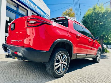 Fiat Toro Volcano TDi Automatica 4x4 2017