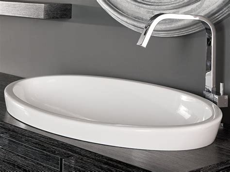 Lavabo Da Incasso Soprapiano Ovale In Ceramica Sfera Edon By Agor Group