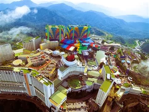 Get FuN Here: The First World Hotel In Genting, Malaysia