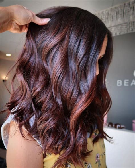 12 Auburn Hair Highlights For A Luminous Look