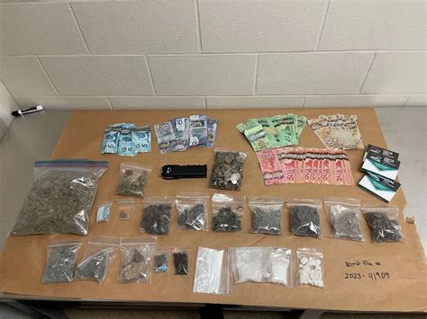 Rcmp Seize Drugs During Saturday Evening Traffic Stop In North Kamloops